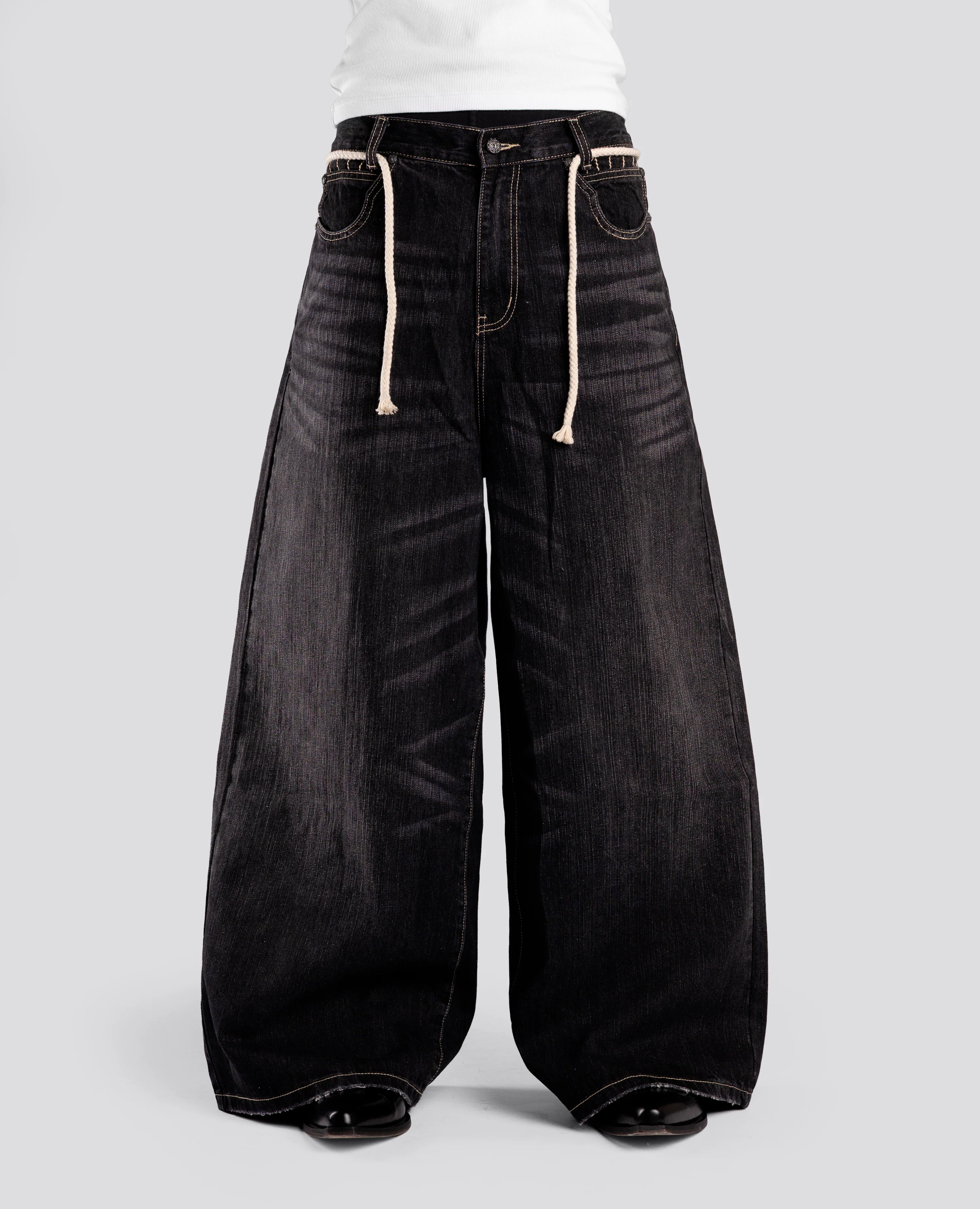 DENIM & PANTS